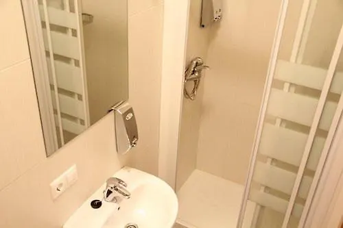 El De Herrera Parque de Campismo Herrera de Pisuerga